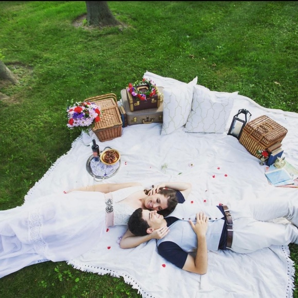 Custom Destination Wedding Grown - Picture 7 of 7